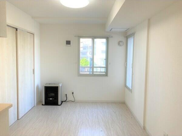 ラフィーネ中の島