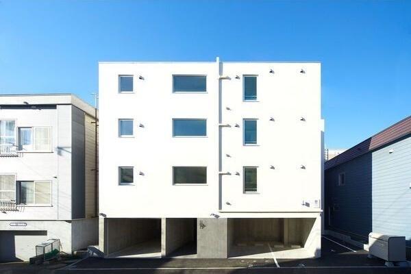 PIEDRANAKANOSHIMA(ピエドラ　ナカノシマ)