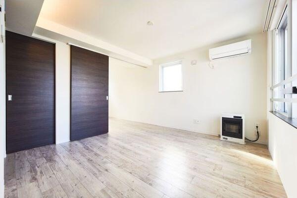 PIEDRANAKANOSHIMA(ピエドラ　ナカノシマ)