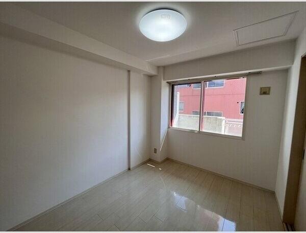 グランカーサ南11条