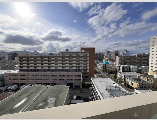 グランカーサ永山公園通　west