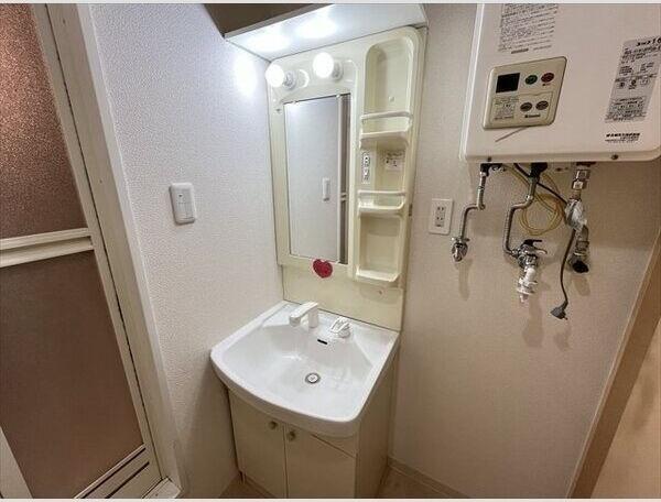 Treasure　Court　A