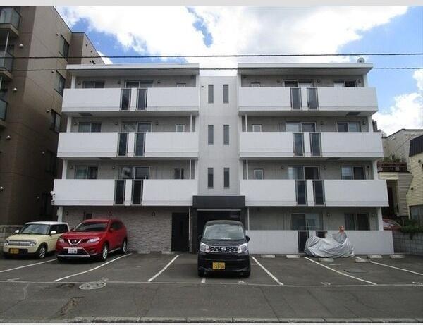 レイラ・ラ・セコンド