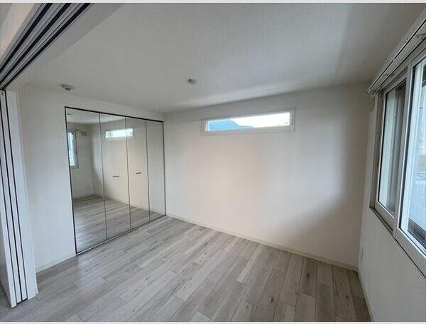 レイラ・ラ・セコンド