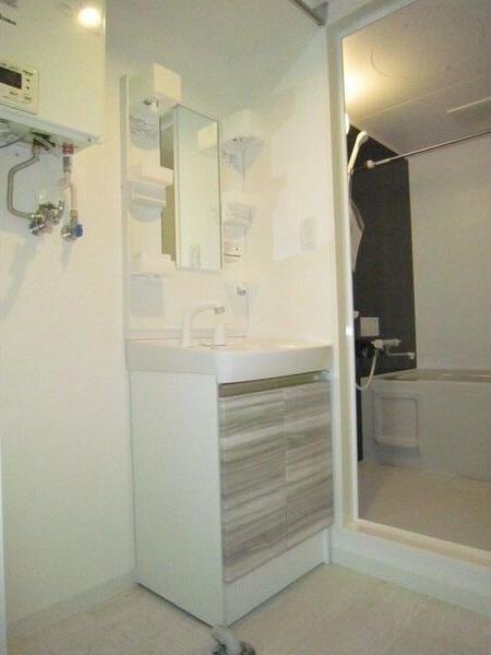 ami栄通(エーエムアイ栄通)