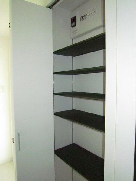 ami栄通(エーエムアイ栄通)