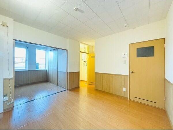 RoyalCourtSST(ロイヤルコートSST)