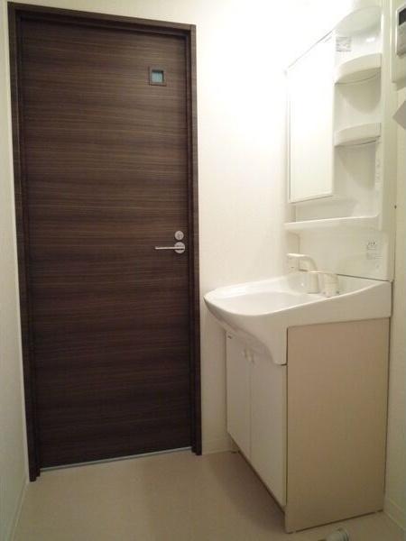 モンターニュレーヴ