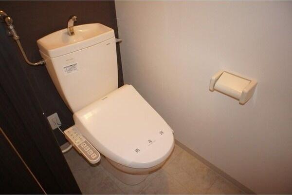 グランメール新道東駅２