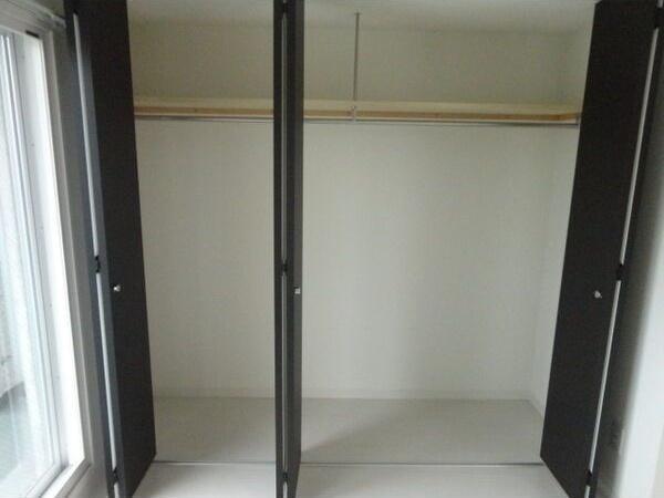 シャルルブラン