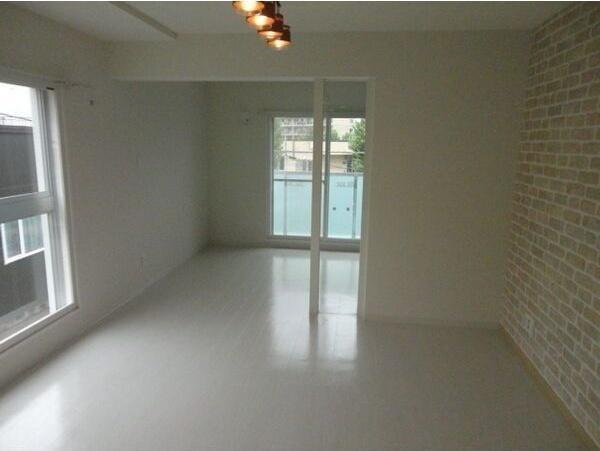 シャルルブラン