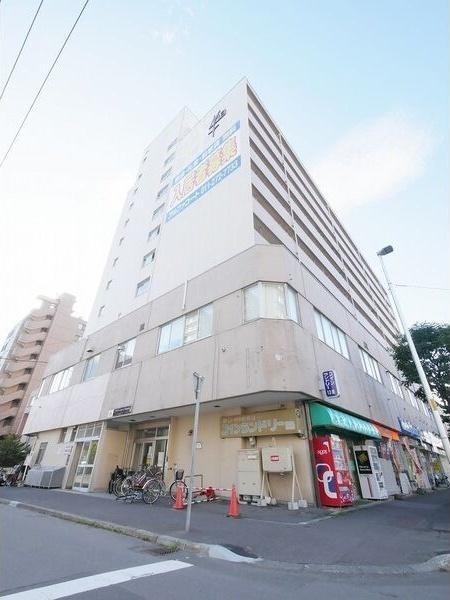 アルファスクエア北13条