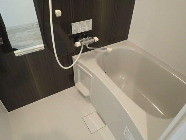 アヴェンタドール学園前