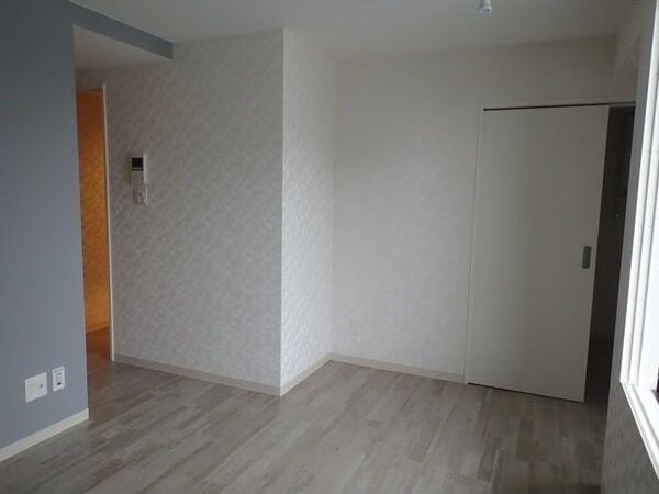 アヴェンタドール学園前