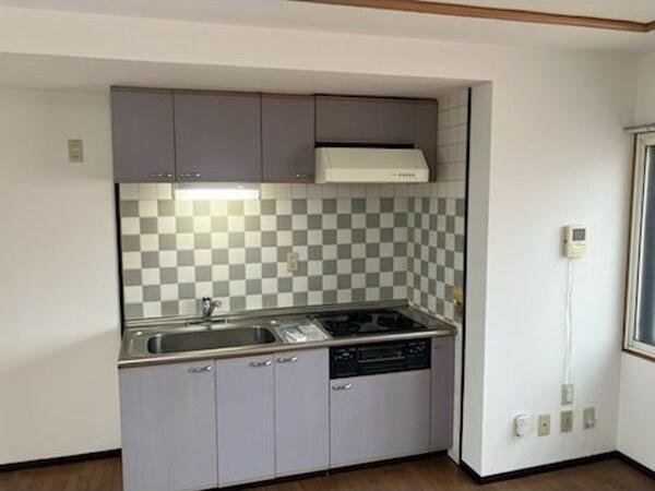 ローヤルハイツ山の手