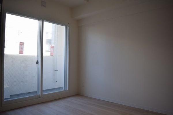 Saqras(サクラス)