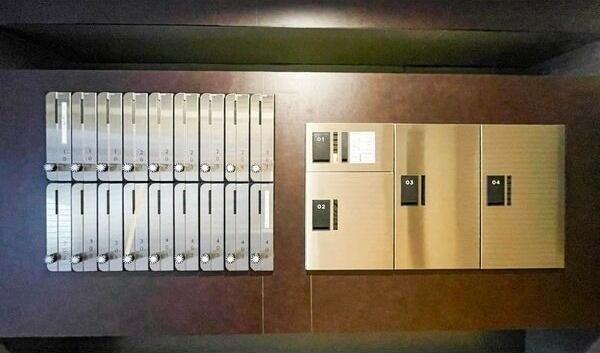 札幌市西区山の手三条１丁目のマンション