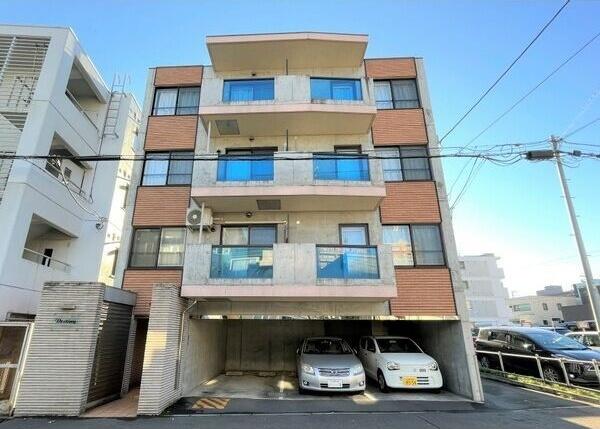 札幌市西区山の手三条１丁目のマンション