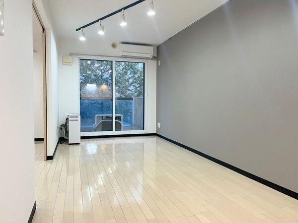 札幌市西区山の手三条１丁目のマンション