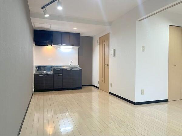 札幌市西区山の手三条１丁目のマンション