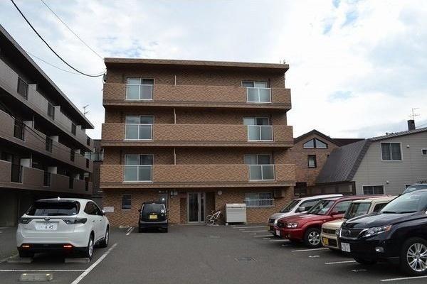 アパートメントハウス