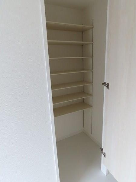 クラージュビルニシマチ