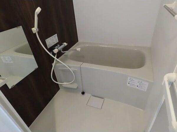 クラージュビルニシマチ