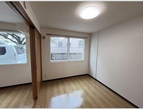 エステラ二十四軒A館