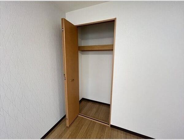 エステラ二十四軒A館