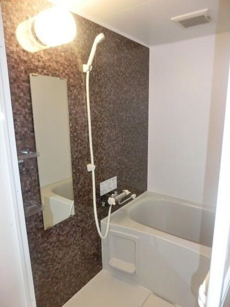 ラ・アクシアIV