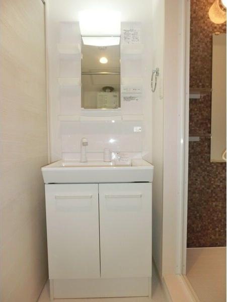 ラ・アクシアIV