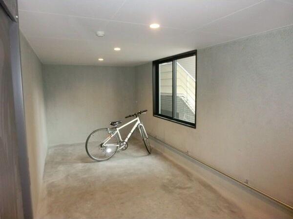 ラ・アクシアIV