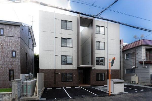 CreaMaison発寒南East(クレアメゾン)