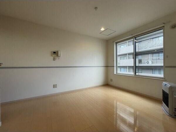 リースペース山の手