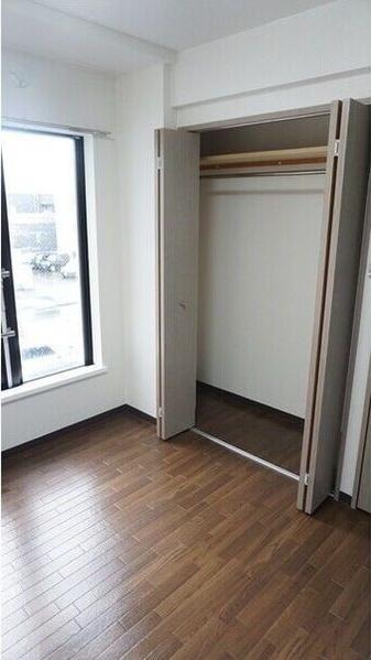 ラガーハイム本郷通