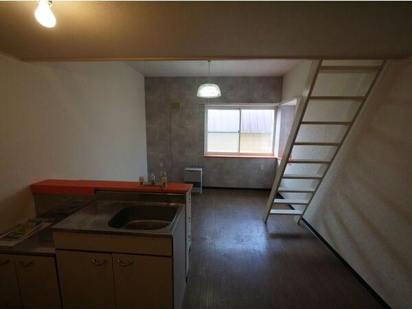 札幌市白石区菊水六条２丁目のアパート