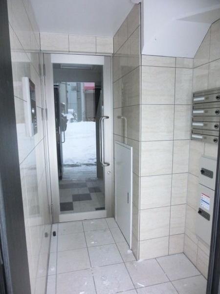 札幌市白石区本通１７丁目南のマンション