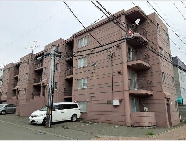 札幌市白石区本郷通２丁目北のマンション