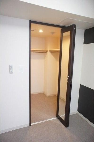 札幌市白石区本郷通９丁目北のマンション