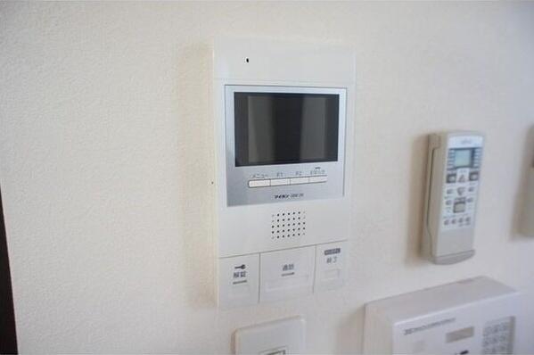 札幌市白石区本郷通９丁目北のマンション