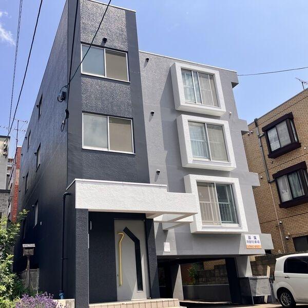 札幌市白石区南郷通１７丁目南のアパート
