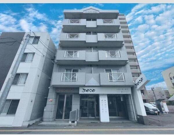 インペリアル13