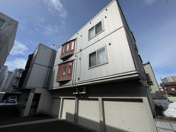 プレシャス18番館