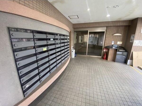 札幌市白石区本郷通６丁目南のマンション