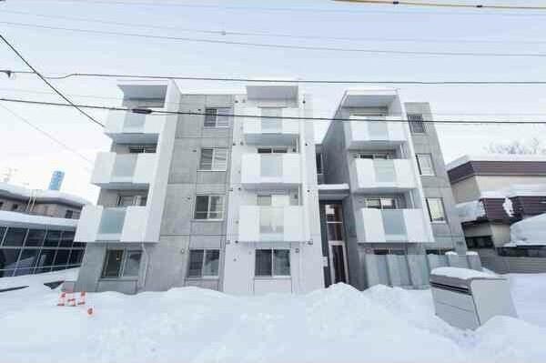 KINGHOUSEKANJYODORIHIGASHI