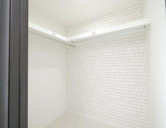 札幌市西区八軒七条東１丁目のマンション