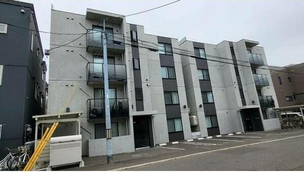 札幌市西区八軒七条東１丁目のマンション