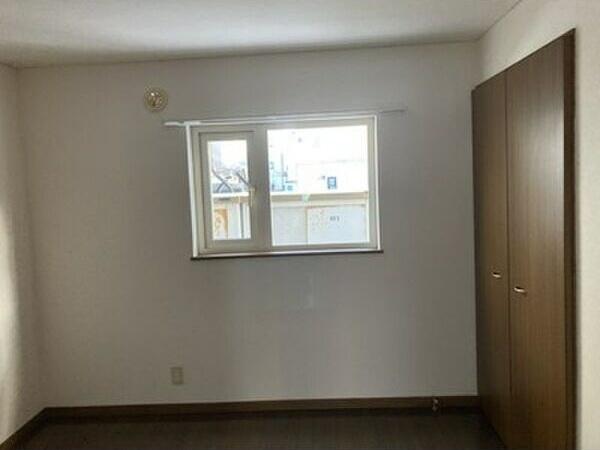 札幌市西区八軒九条東３丁目のアパート