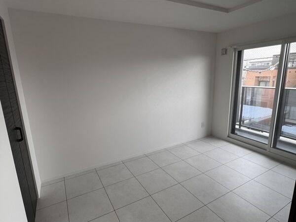 札幌市西区八軒二条東２丁目のマンション