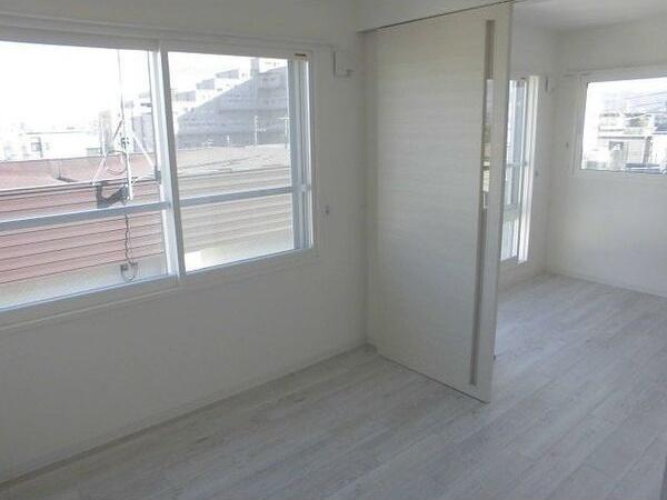 札幌市西区八軒二条東１丁目のマンション
